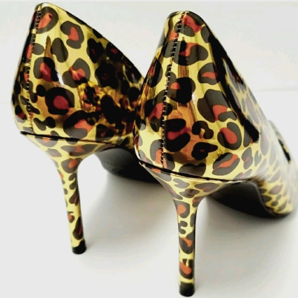 NWT Leopard Print  3" Heels Metallic Gold Leopard Print Heels - Picture 7 of 15